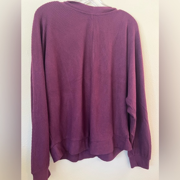 White House Black Market Weekend Cozy Knit Pullover in Cabernet size XL - Picture 2 of 10